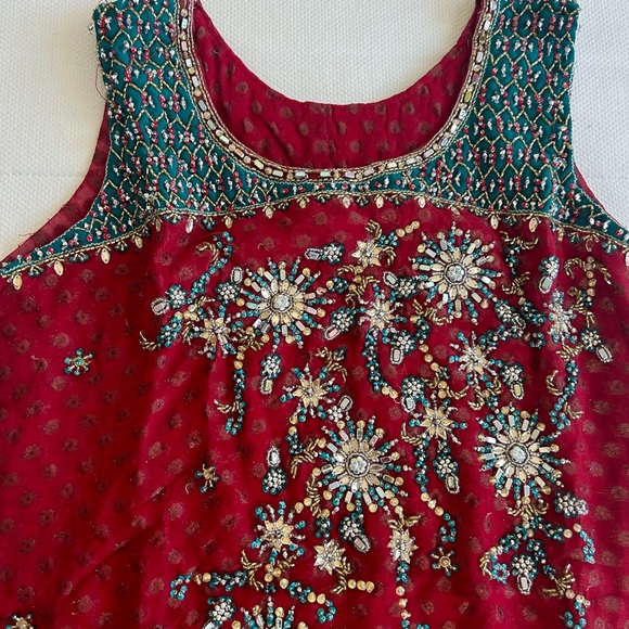 Salwar kameez - Picture 4 of 8